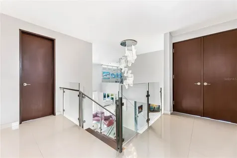 B32 Eastside Court Guaynabo PR 00969