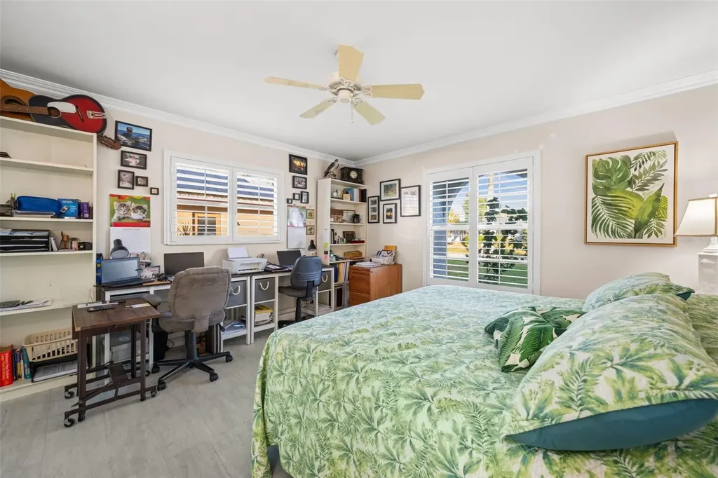 240 SE 20th Place Cape Coral FL 33990