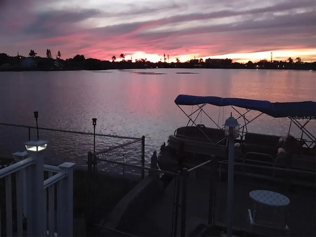 240 SE 20th Place Cape Coral FL 33990