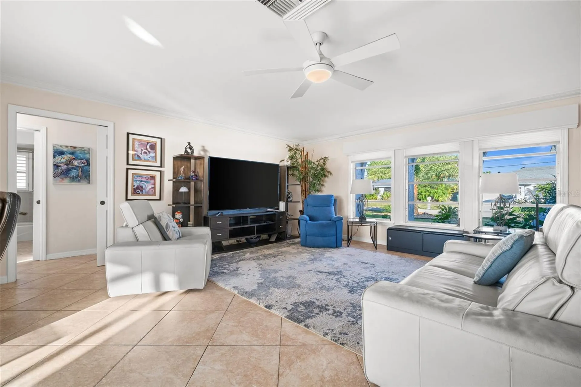 240 SE 20th Place Cape Coral FL 33990