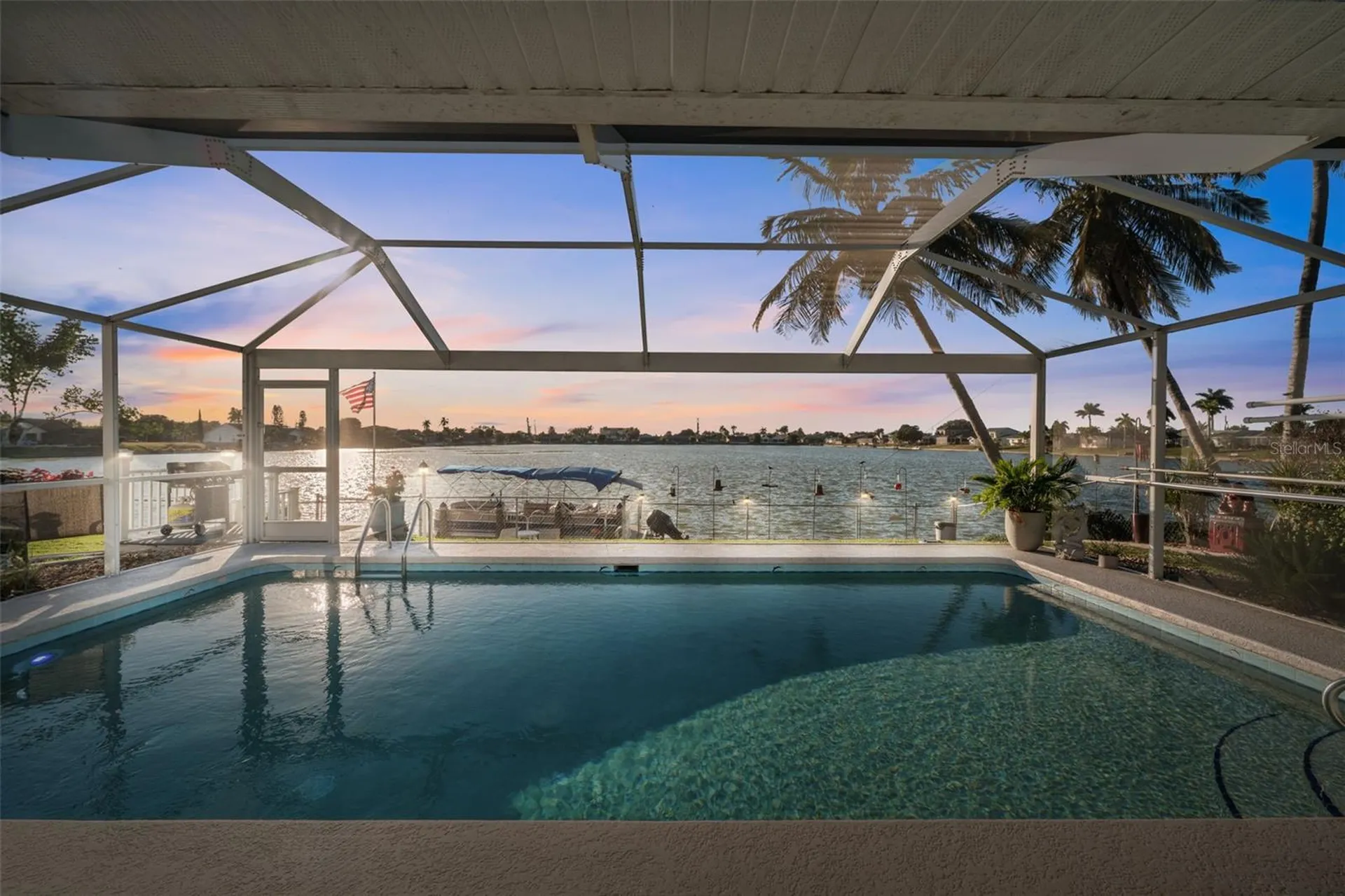 240 SE 20th Place Cape Coral FL 33990