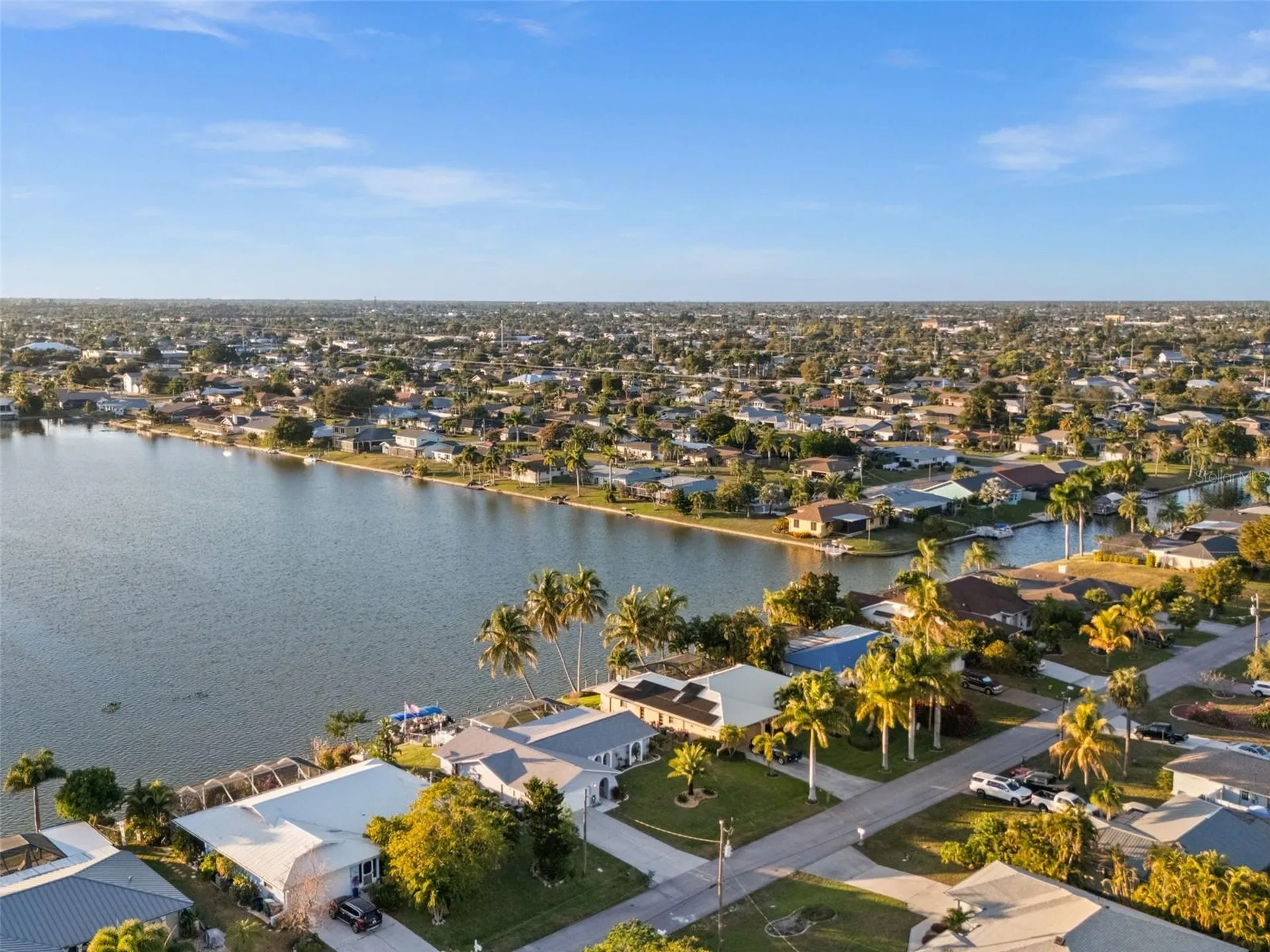 240 SE 20th Place Cape Coral FL 33990