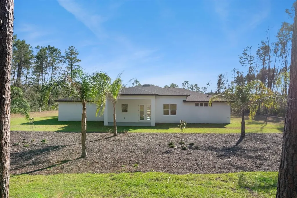 30807 Quince Avenue Eustis FL 32736