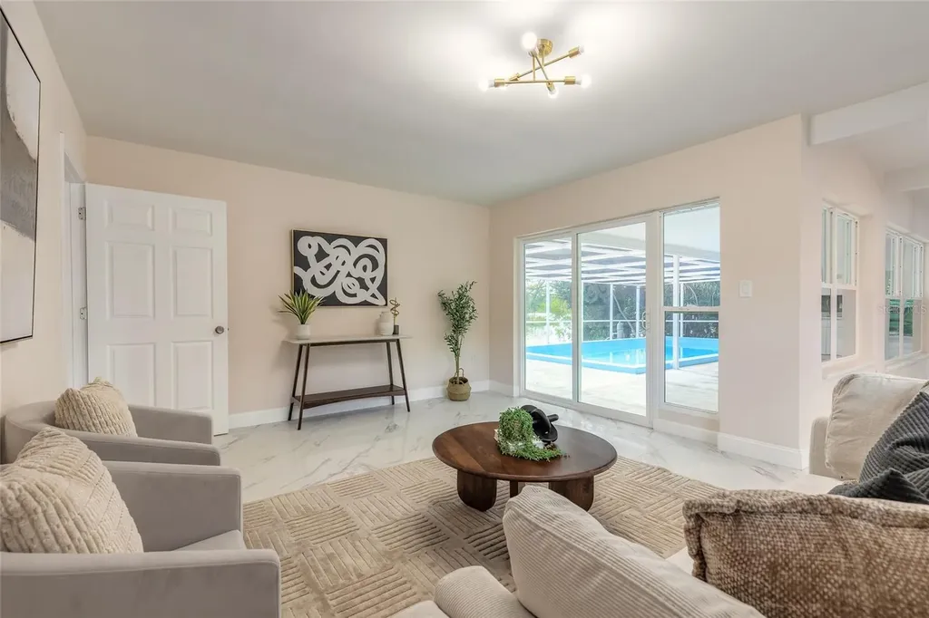 1925 John Arthur Way Lakeland FL 33803