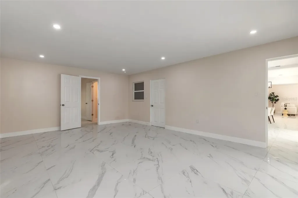 1925 John Arthur Way Lakeland FL 33803
