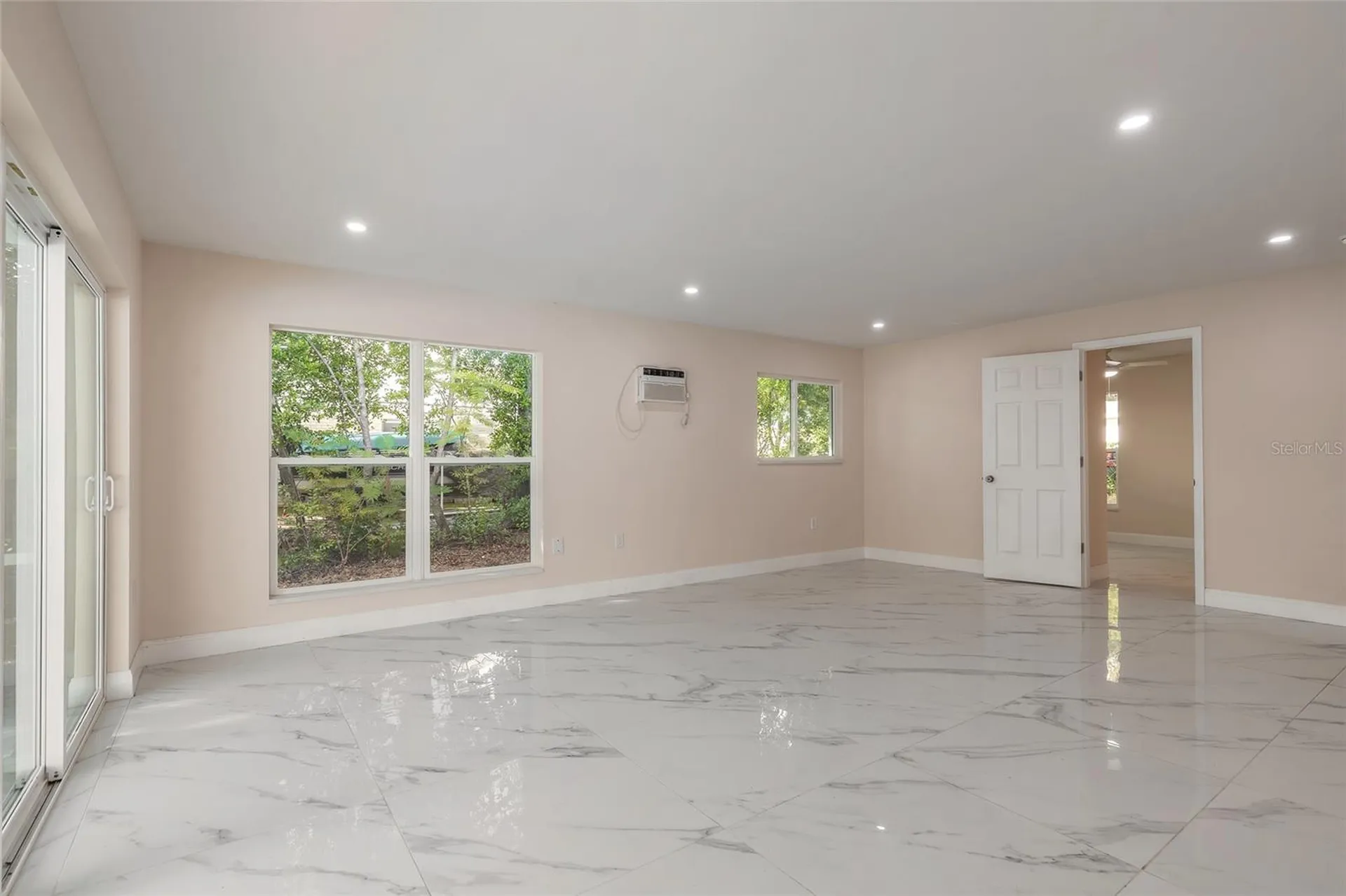 1925 John Arthur Way Lakeland FL 33803