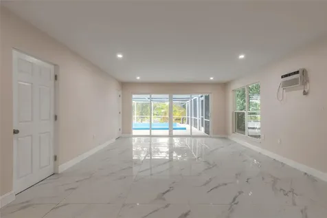 1925 John Arthur Way Lakeland FL 33803