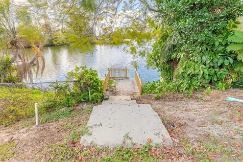 1925 John Arthur Way Lakeland FL 33803