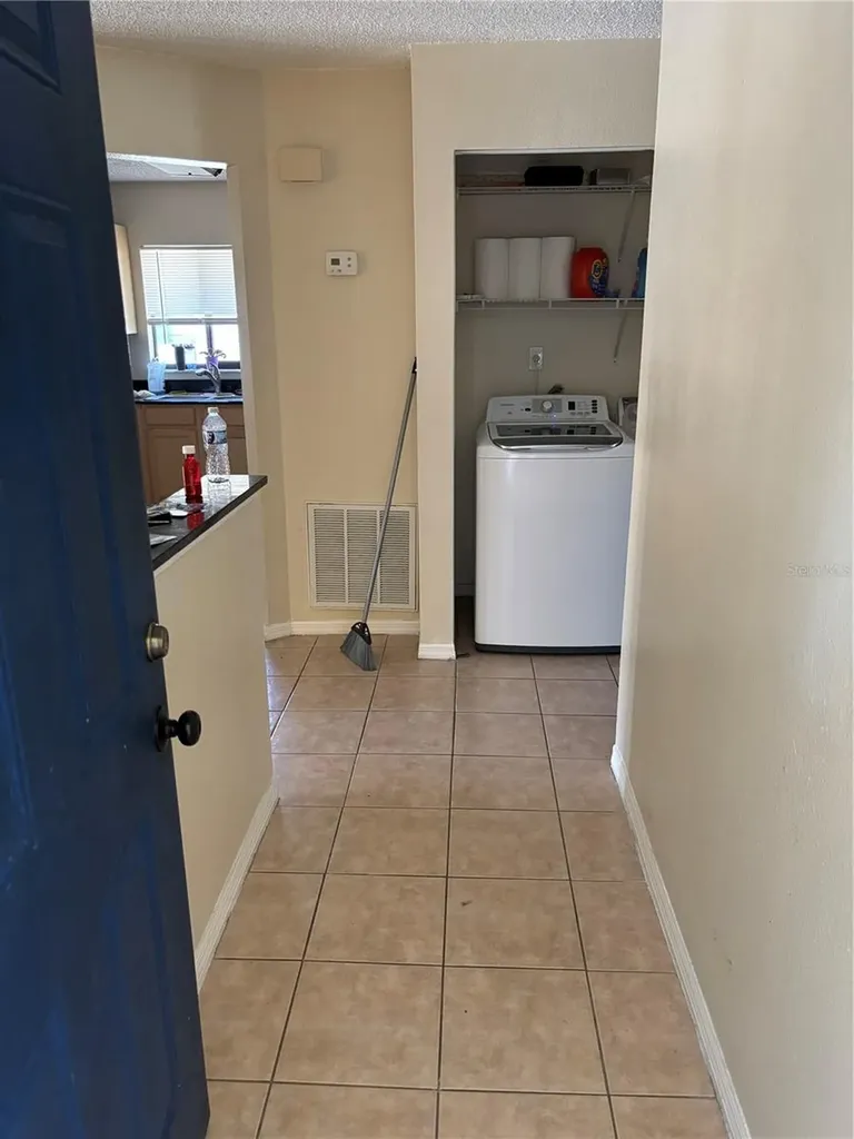 90 Hidden Lake Drive Sanford FL 32773