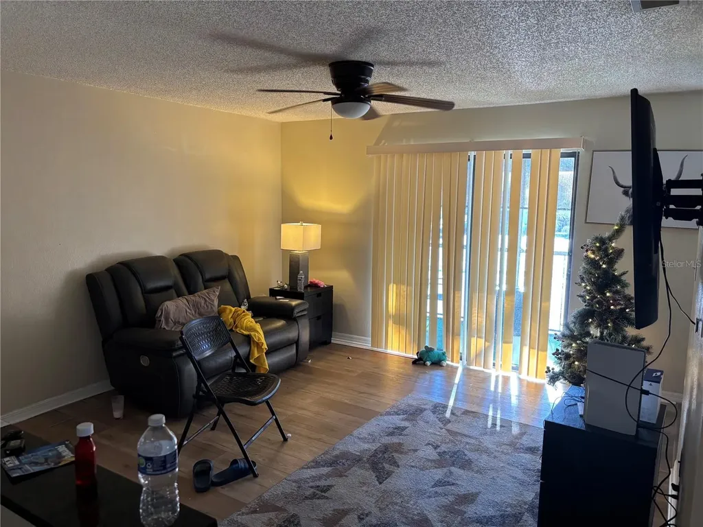 90 Hidden Lake Drive Sanford FL 32773