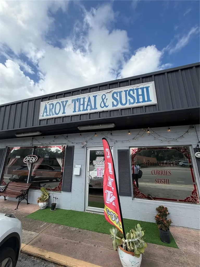 5306 Seminole Boulevard St Petersburg FL 33708
