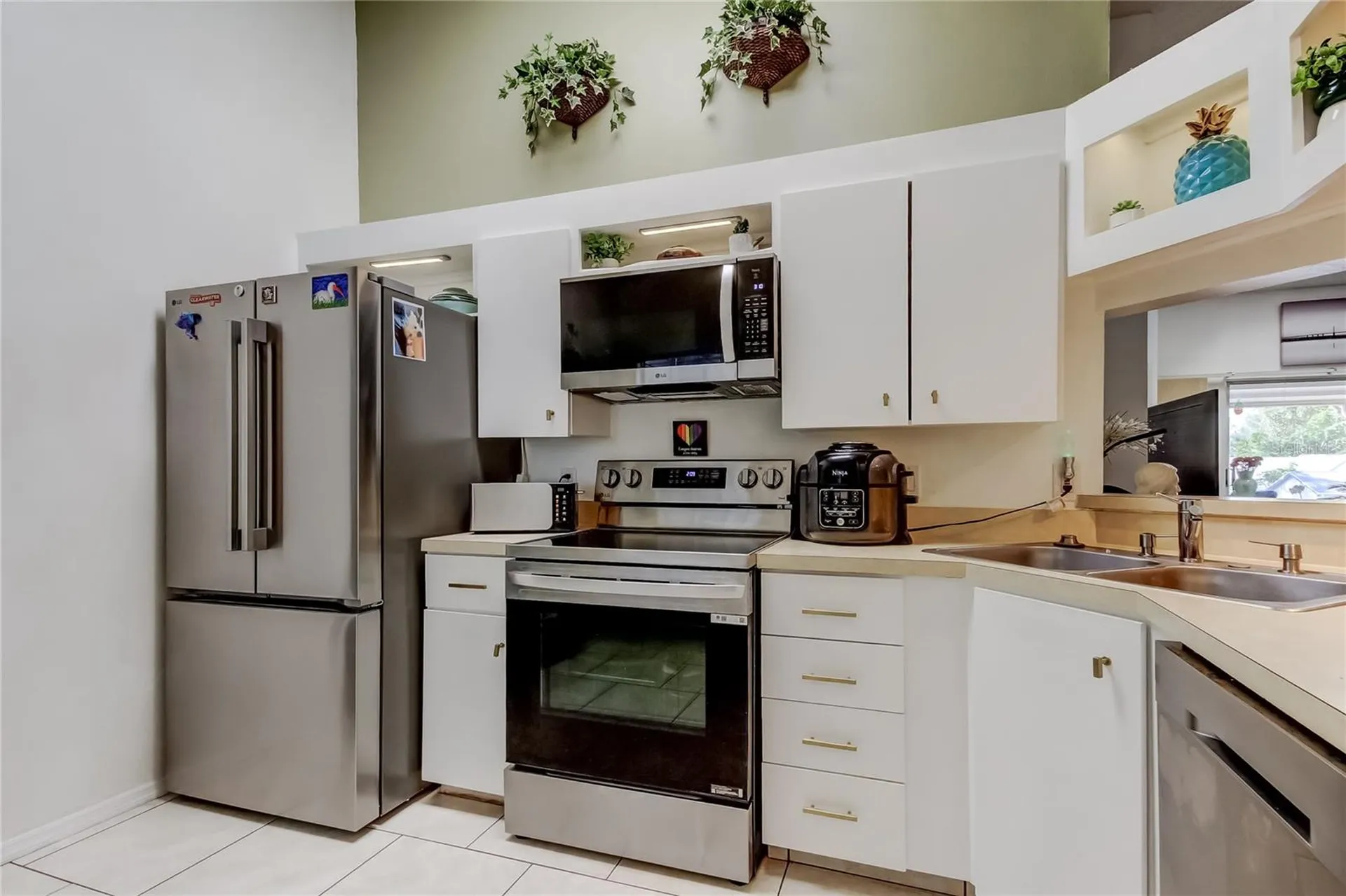 39650 Us Highway 19 N Tarpon Springs FL 34689