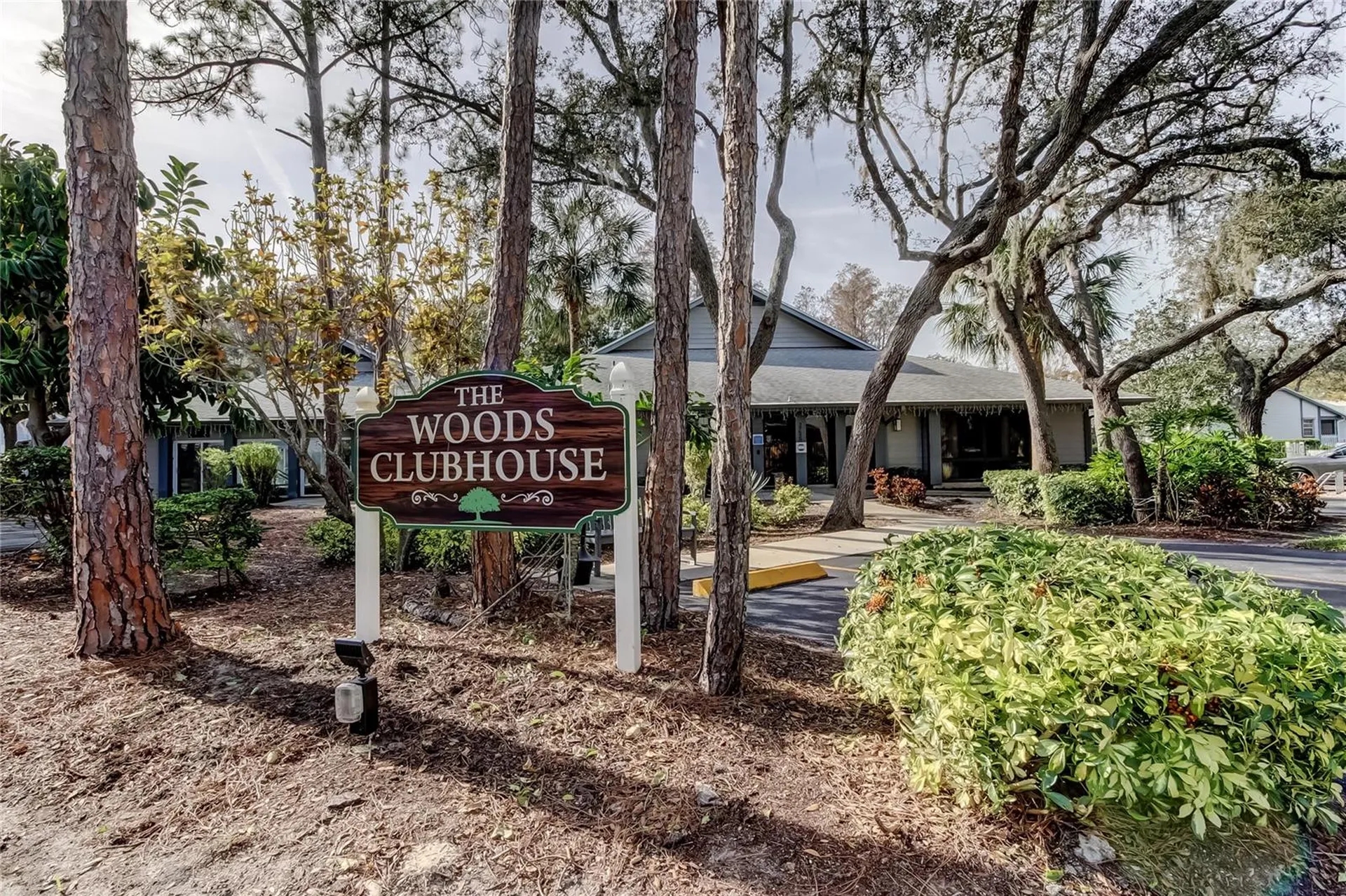 39650 Us Highway 19 N Tarpon Springs FL 34689