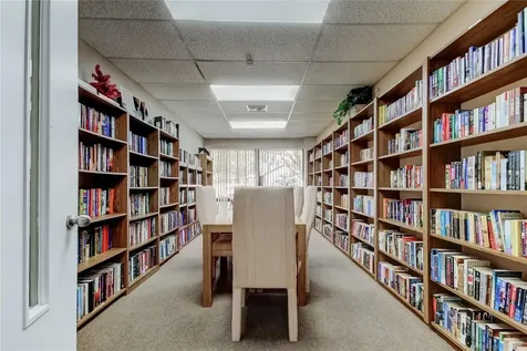 39650 Us Highway 19 N Tarpon Springs FL 34689