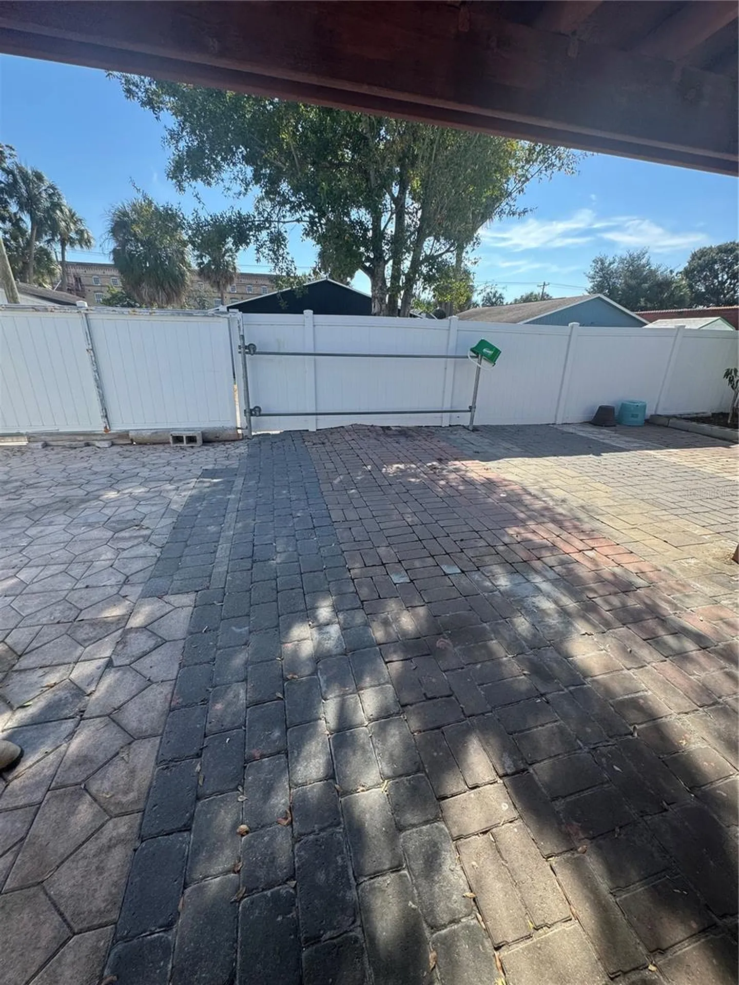 2312 W La Salle Street Tampa FL 33607