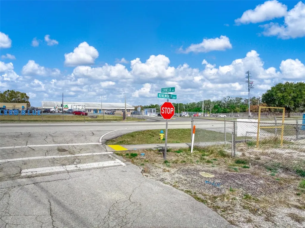 3603 Kenilworth Boulevard Sebring FL 33870