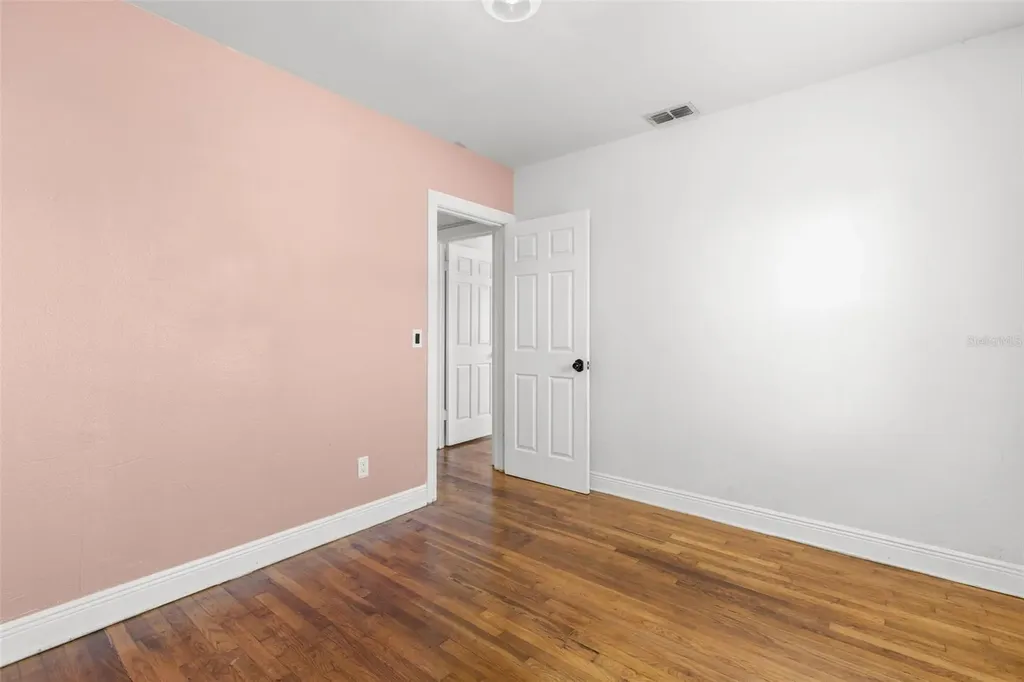 1112 W Peninsular Street Tampa FL 33603