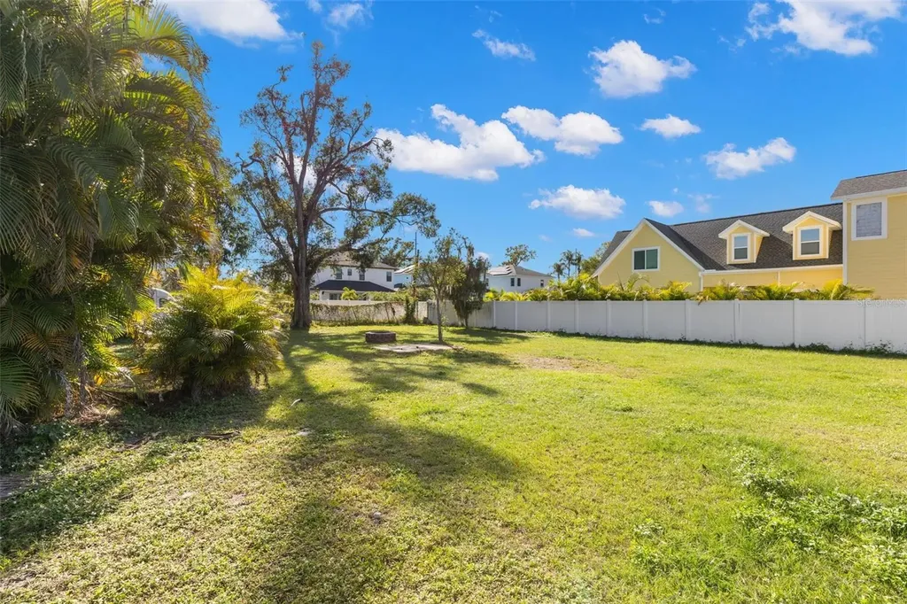 1112 W Peninsular Street Tampa FL 33603