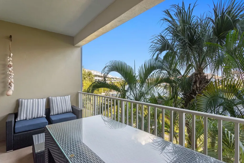 457 Bahia Beach Boulevard Ruskin FL 33570