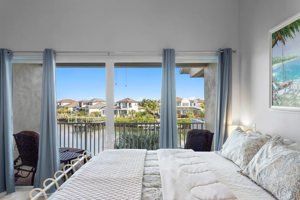 457 Bahia Beach Boulevard Ruskin FL 33570