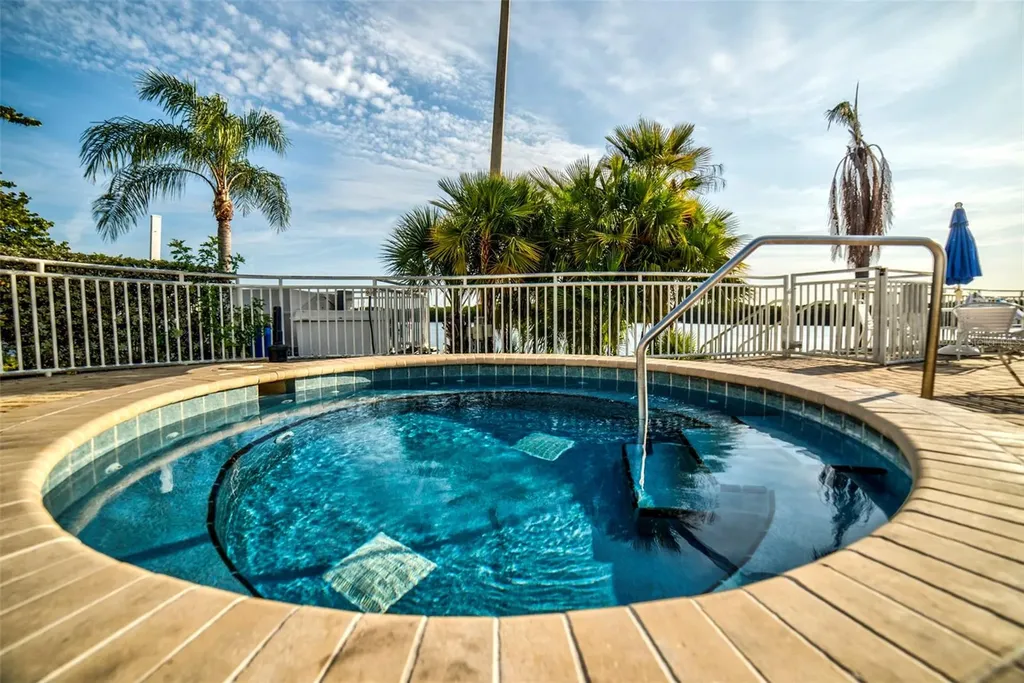 457 Bahia Beach Boulevard Ruskin FL 33570