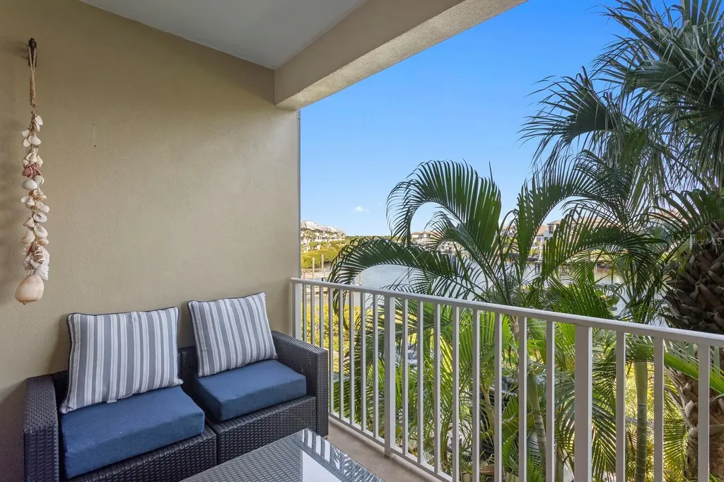 457 Bahia Beach Boulevard Ruskin FL 33570