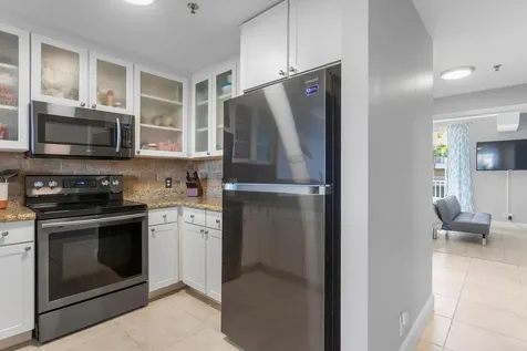 457 Bahia Beach Boulevard Ruskin FL 33570