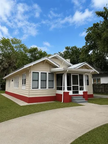514 Avenue C NE Winter Haven FL 33881