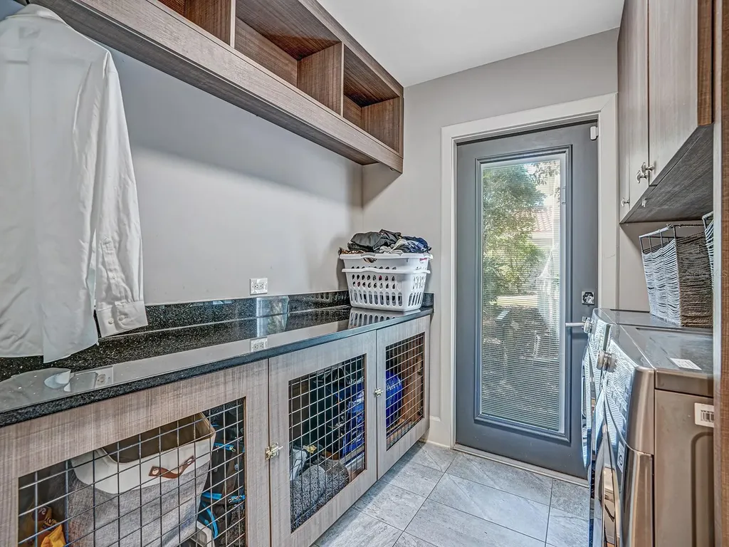 1609 Hampton Court Safety Harbor FL 34695