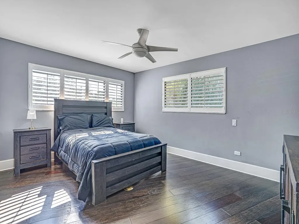 1609 Hampton Court Safety Harbor FL 34695