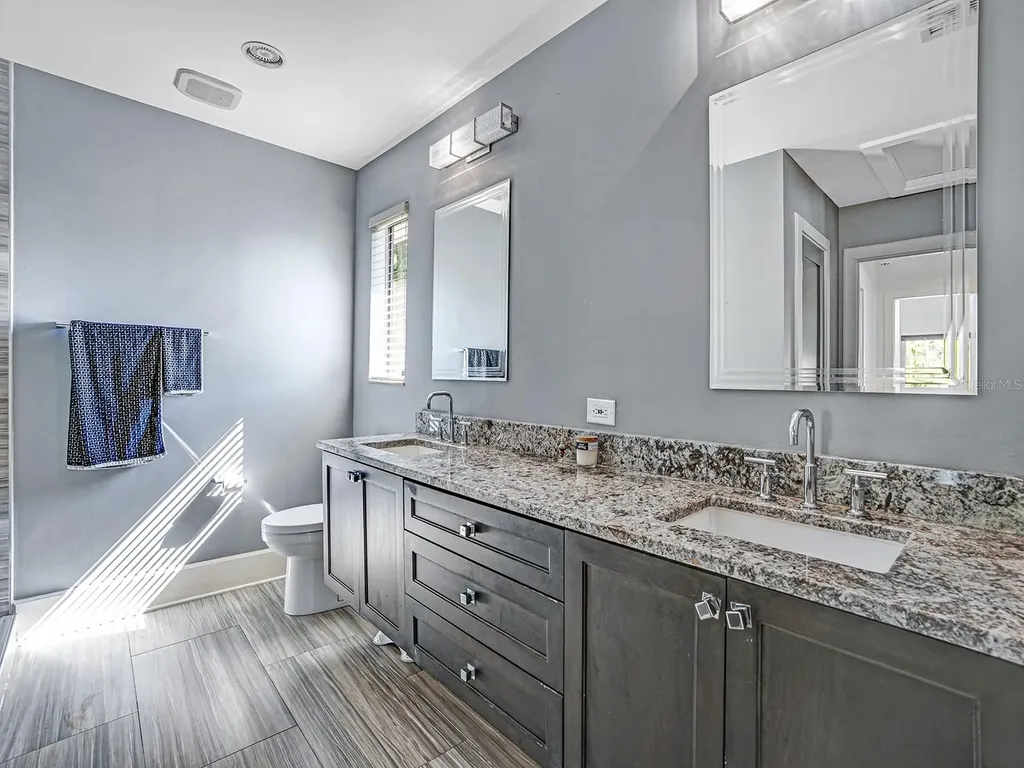 1609 Hampton Court Safety Harbor FL 34695