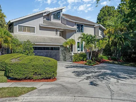 1609 Hampton Court Safety Harbor FL 34695