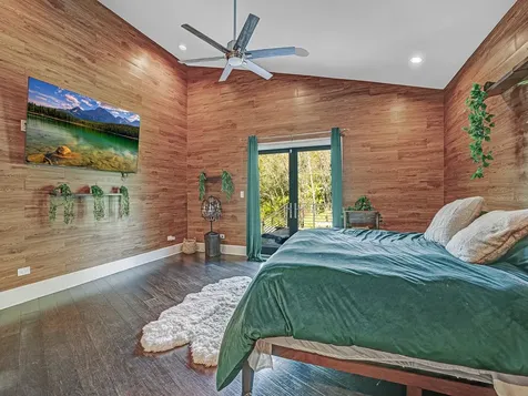 1609 Hampton Court Safety Harbor FL 34695