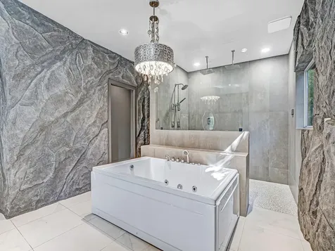 1609 Hampton Court Safety Harbor FL 34695