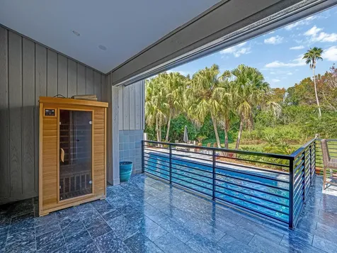 1609 Hampton Court Safety Harbor FL 34695