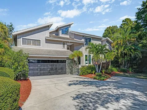 1609 Hampton Court Safety Harbor FL 34695