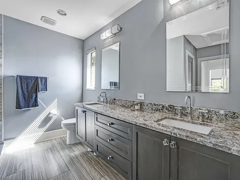 1609 Hampton Court Safety Harbor FL 34695