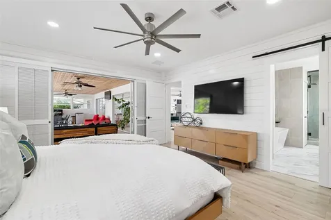 703 Whitfield Avenue Sarasota FL 34243