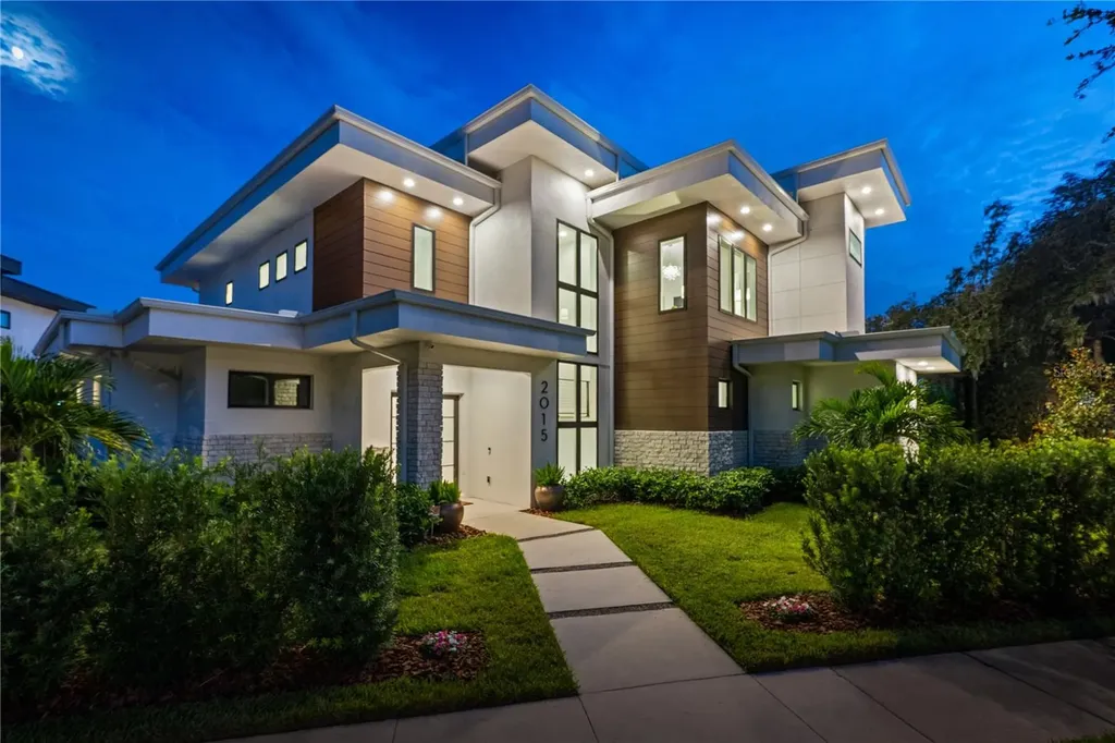 2015 N Park Avenue Winter Park FL 32789