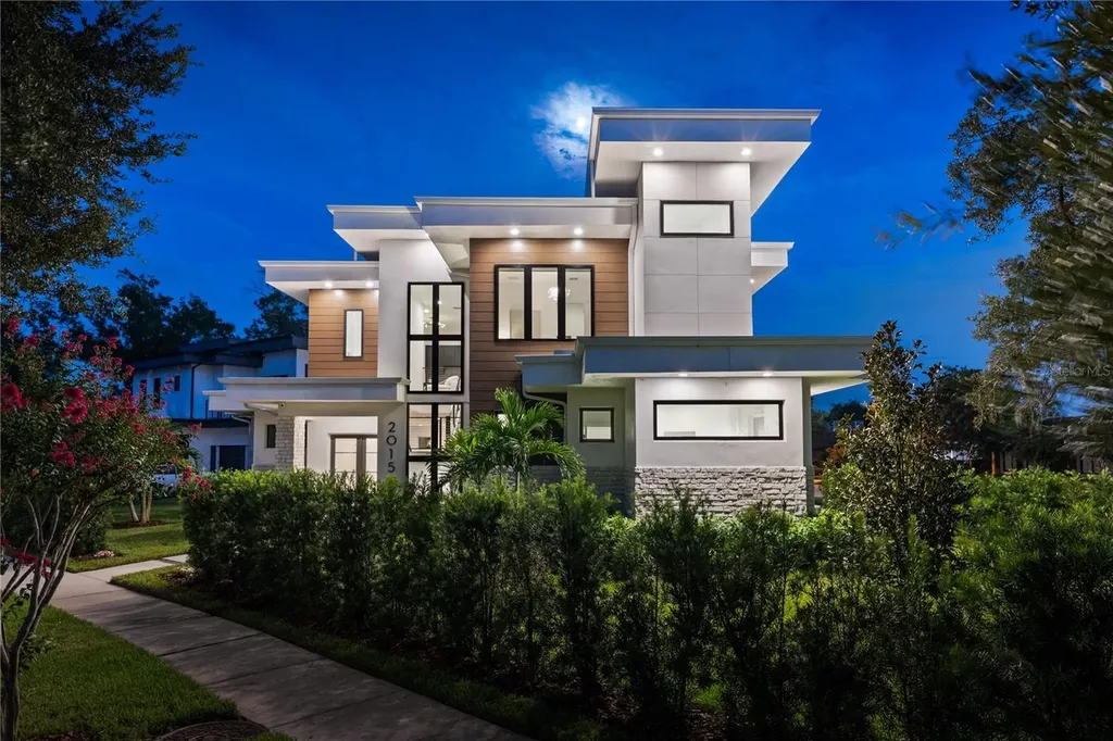 2015 N Park Avenue Winter Park FL 32789