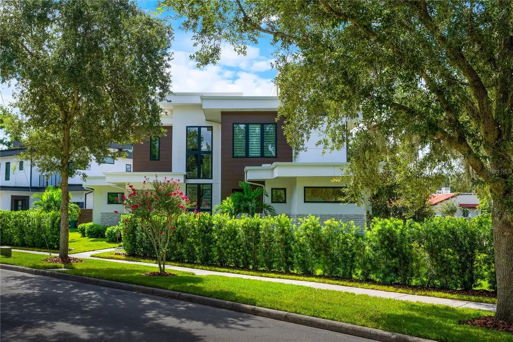 2015 N Park Avenue Winter Park FL 32789