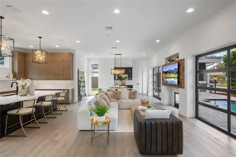 2015 N Park Avenue Winter Park FL 32789