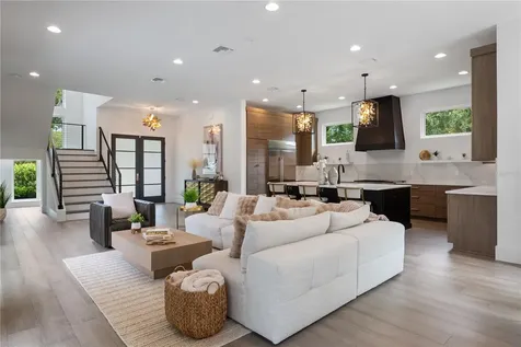 2015 N Park Avenue Winter Park FL 32789