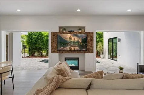 2015 N Park Avenue Winter Park FL 32789