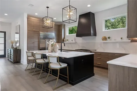 2015 N Park Avenue Winter Park FL 32789
