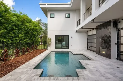 2015 N Park Avenue Winter Park FL 32789