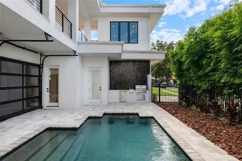 2015 N Park Avenue Winter Park FL 32789