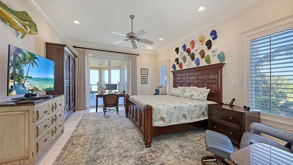 4995 Gulf Of Mexico Drive Longboat Key FL 34228