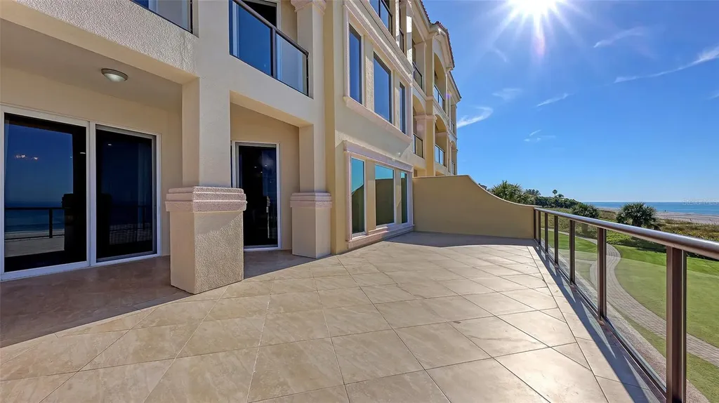 4995 Gulf Of Mexico Drive Longboat Key FL 34228