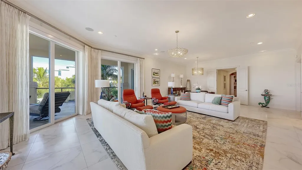 4995 Gulf Of Mexico Drive Longboat Key FL 34228